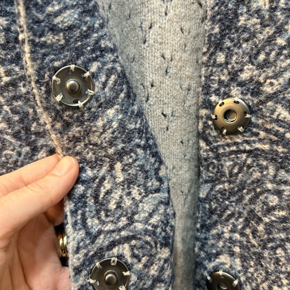 NWT Pure Jill Snap Front Cardigan Sweater Size M Paisley Printed Fabric Eyelet - Picture 4 of 10
